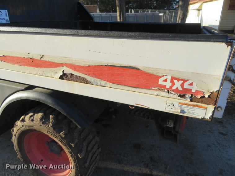 image for item DE8840 2004 Bobcat Toolcat 5600 utility work machine