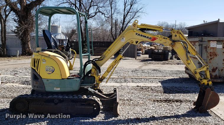 image for item DF3334 2007 Yanmar VIO27-3 mini excavator