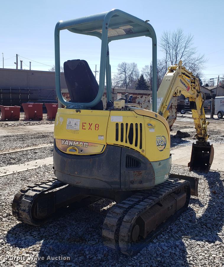 image for item DF3334 2007 Yanmar VIO27-3 mini excavator