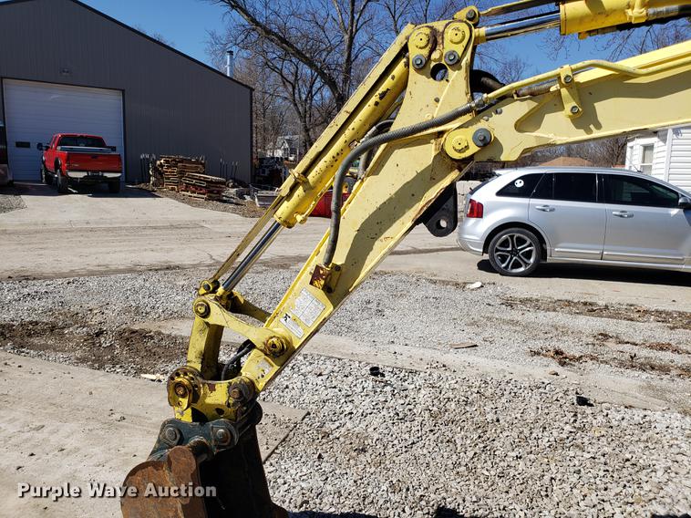 image for item DF3334 2007 Yanmar VIO27-3 mini excavator