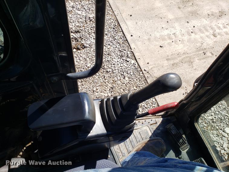 image for item DF3335 2008 Hitachi ZX35U mini excavator