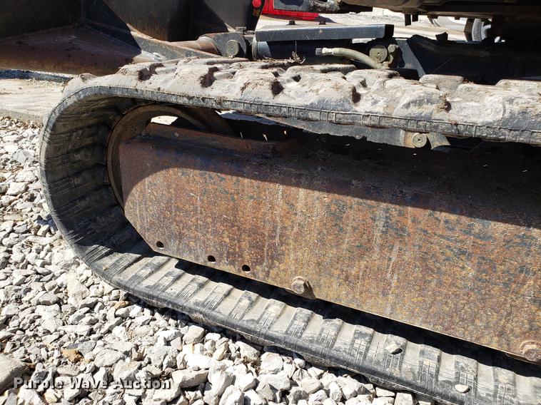 image for item DF3335 2008 Hitachi ZX35U mini excavator