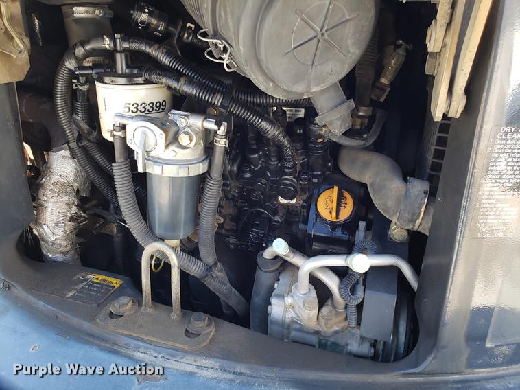 image for item DF3335 2008 Hitachi ZX35U mini excavator