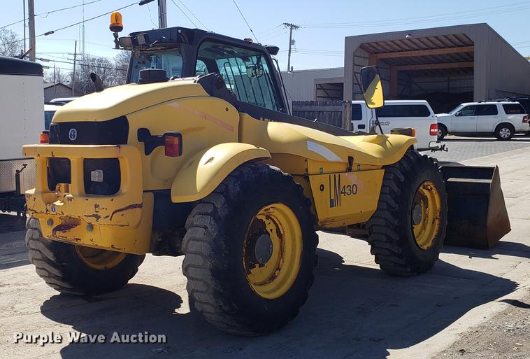 image for item DF3336 New Holland LM430 telehandler