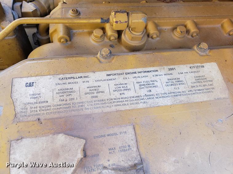 image for item DF3360 2002 Caterpillar AP-1055B paver