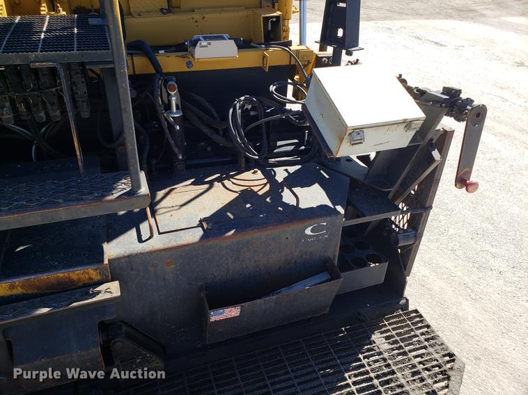 image for item DF3360 2002 Caterpillar AP-1055B paver