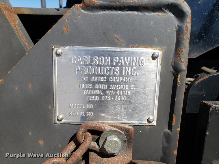 image for item DF3360 2002 Caterpillar AP-1055B paver