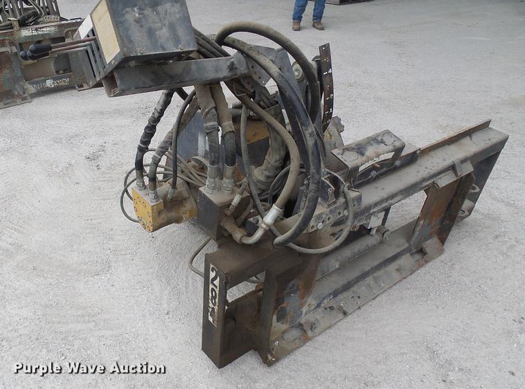 image for item DF7140 2007 Coneqtec Universal AP450 cold planer