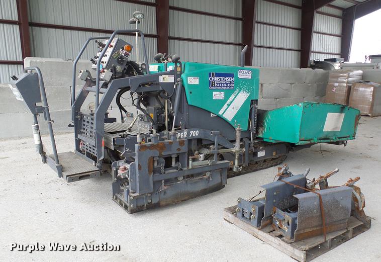 image for item DF7144 2007 Vogele Super 700 paver
