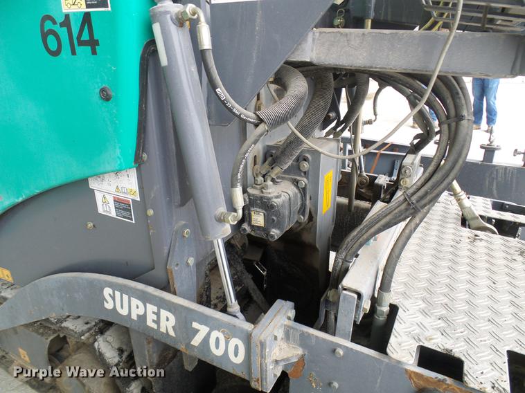 image for item DF7144 2007 Vogele Super 700 paver