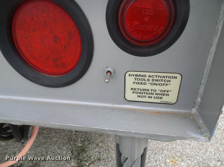 image for item DF7152 2010 Smith utility bed truck