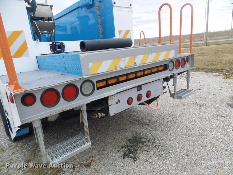 image for item DF7152 2010 Smith utility bed truck