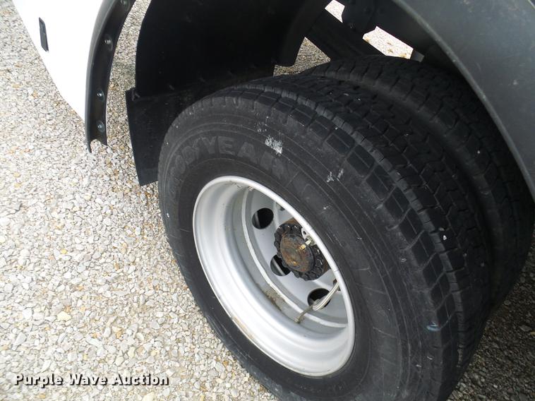 image for item DF7152 2010 Smith utility bed truck