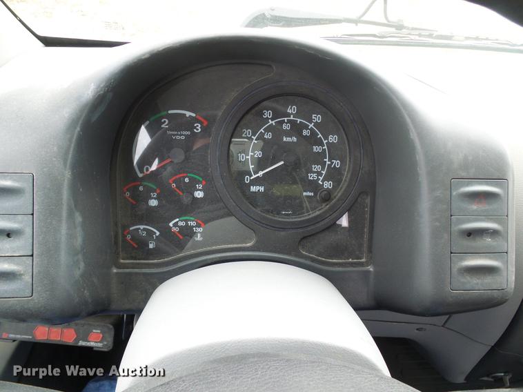 image for item DF7152 2010 Smith utility bed truck