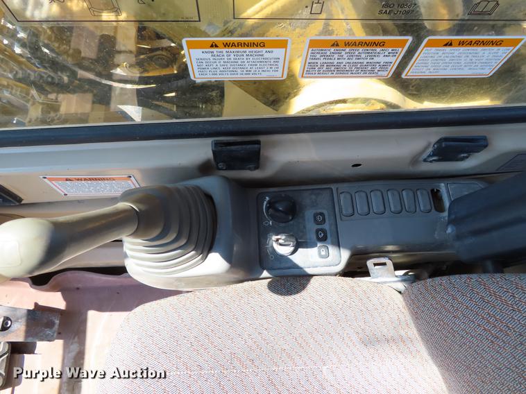 image for item DF7610 1999 Caterpillar 315B L excavator