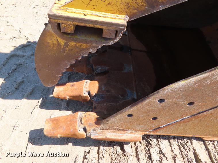 image for item DF7610 1999 Caterpillar 315B L excavator