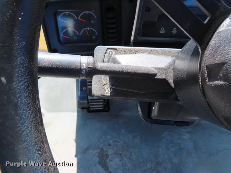 image for item DF7672 2002 Caterpillar 962G wheel loader