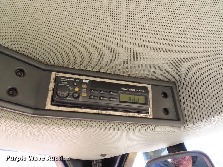 image for item DF7672 2002 Caterpillar 962G wheel loader