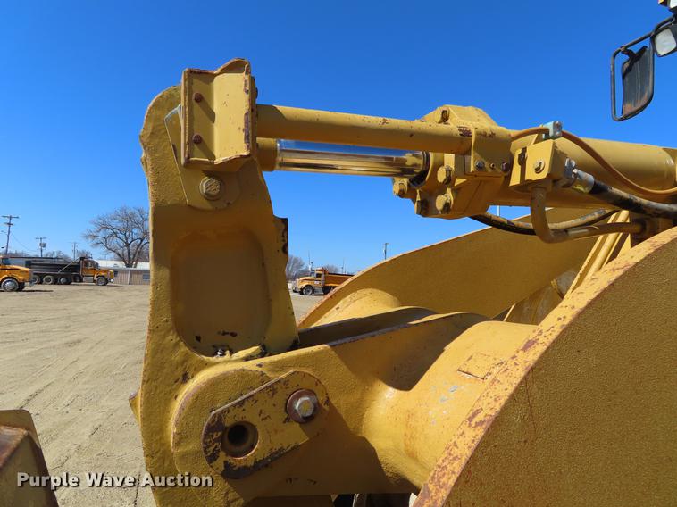 image for item DF7672 2002 Caterpillar 962G wheel loader