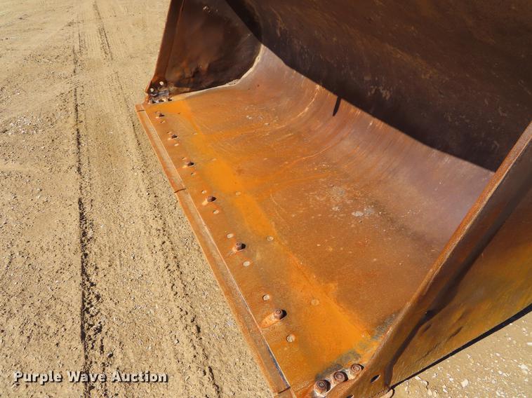 image for item DF7672 2002 Caterpillar 962G wheel loader