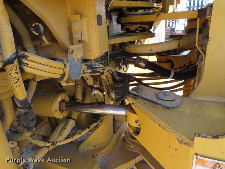 image for item DF7672 2002 Caterpillar 962G wheel loader