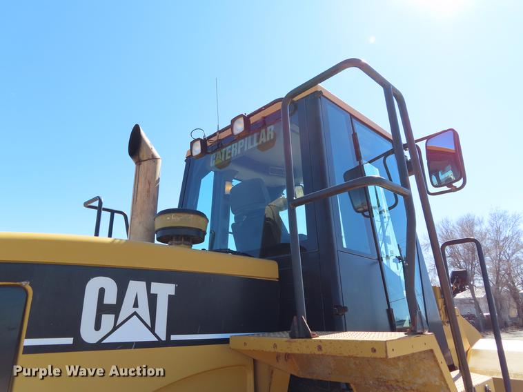 image for item DF7672 2002 Caterpillar 962G wheel loader