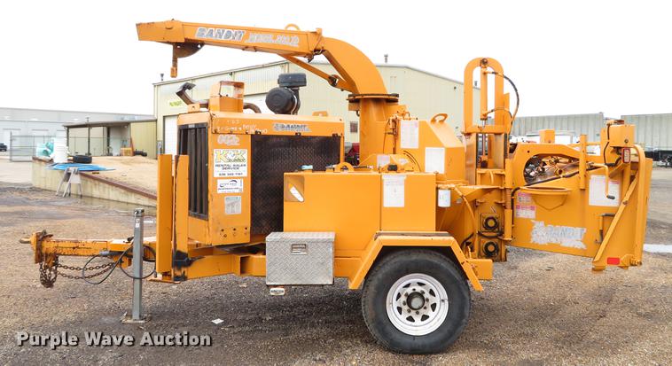 image for item DG3899 2007 Brush Bandit 200XP wood chipper