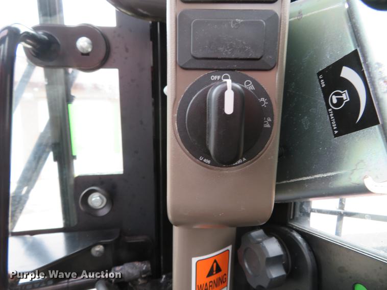 image for item DG3900 2014 Case SV250 skid steer