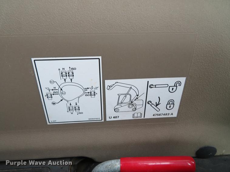 image for item DG3900 2014 Case SV250 skid steer