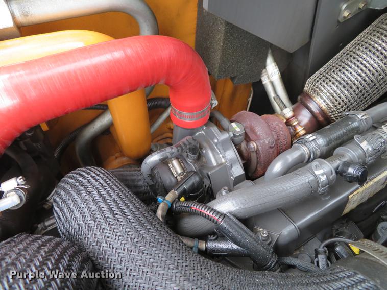 image for item DG3900 2014 Case SV250 skid steer