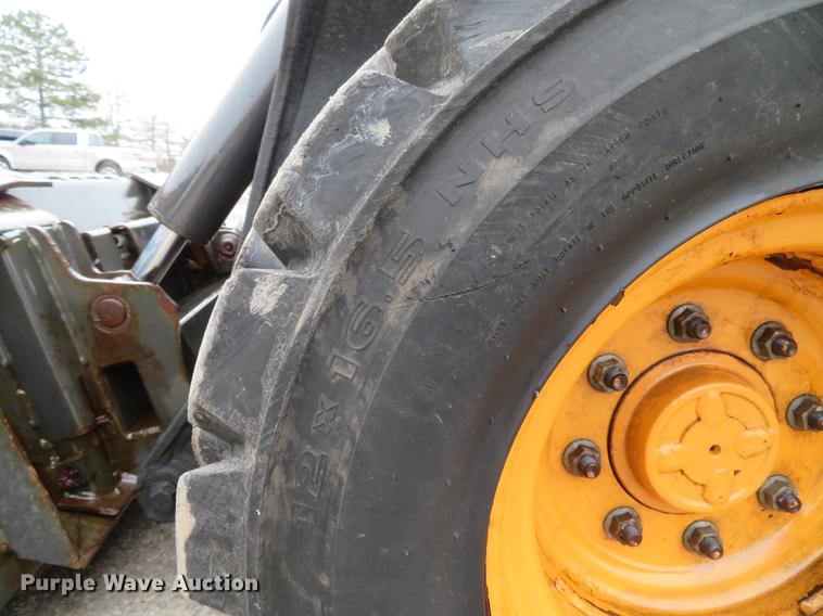 image for item DG3900 2014 Case SV250 skid steer