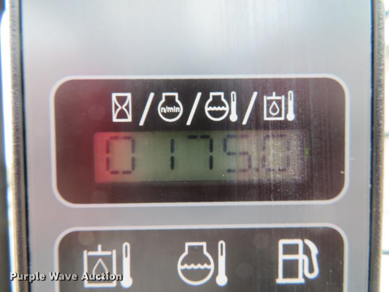 image for item DG3901 2014 Case SV250 skid steer