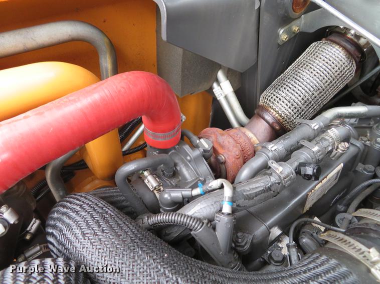 image for item DG3901 2014 Case SV250 skid steer