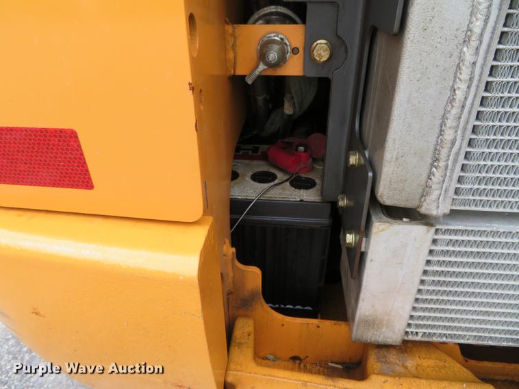 image for item DG3901 2014 Case SV250 skid steer