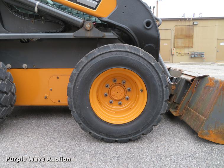 image for item DG3901 2014 Case SV250 skid steer