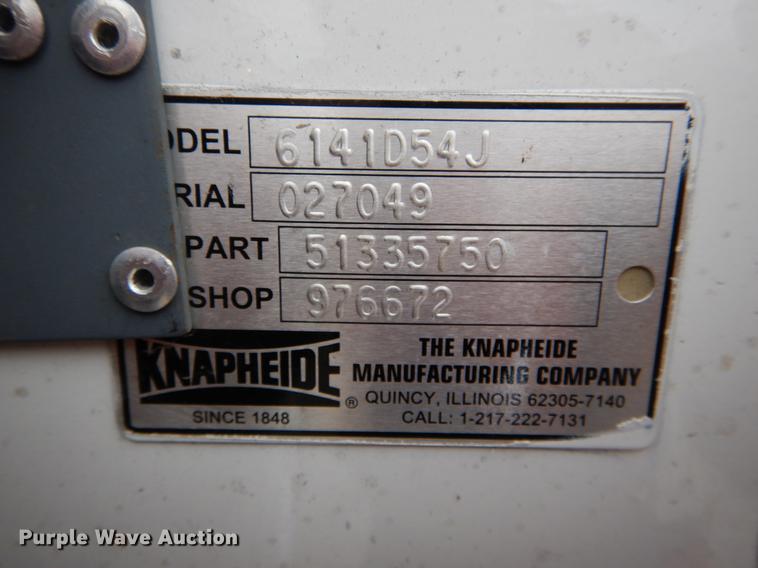 image for item DG3910 2003 GMC C5500 service truck with crane