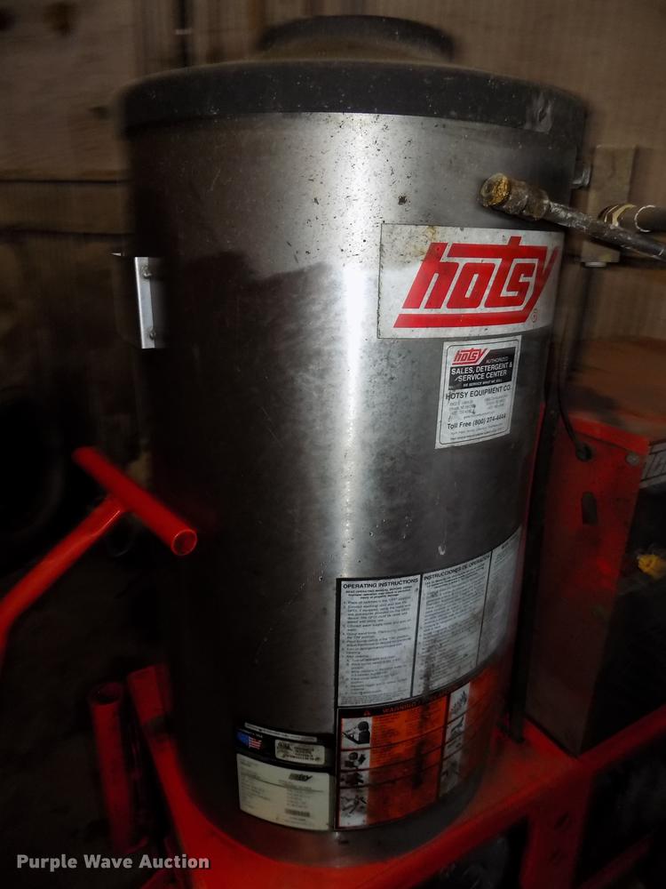 image for item DZ9648 2008 Hotsy 980SS pressure washer