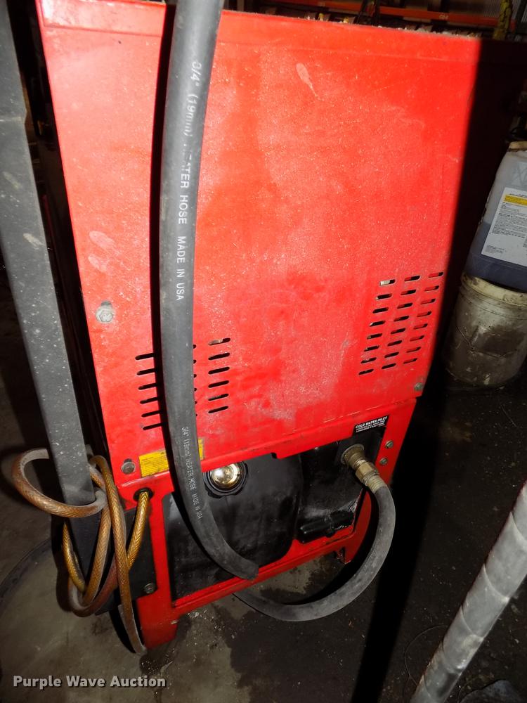 image for item DZ9648 2008 Hotsy 980SS pressure washer