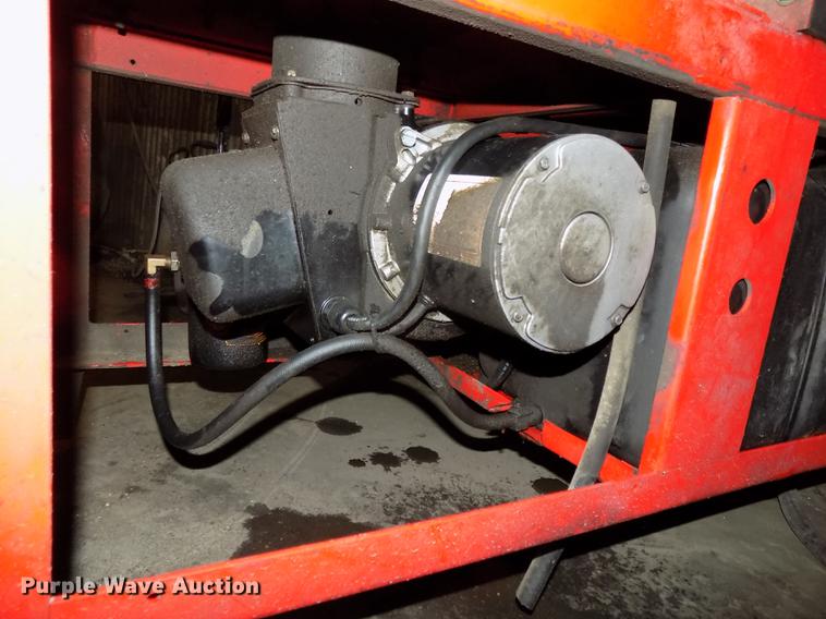 image for item DZ9648 2008 Hotsy 980SS pressure washer