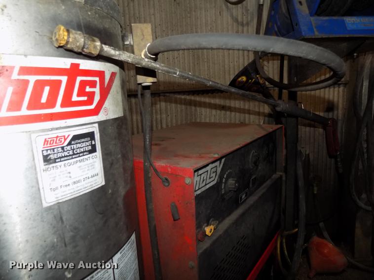 image for item DZ9648 2008 Hotsy 980SS pressure washer