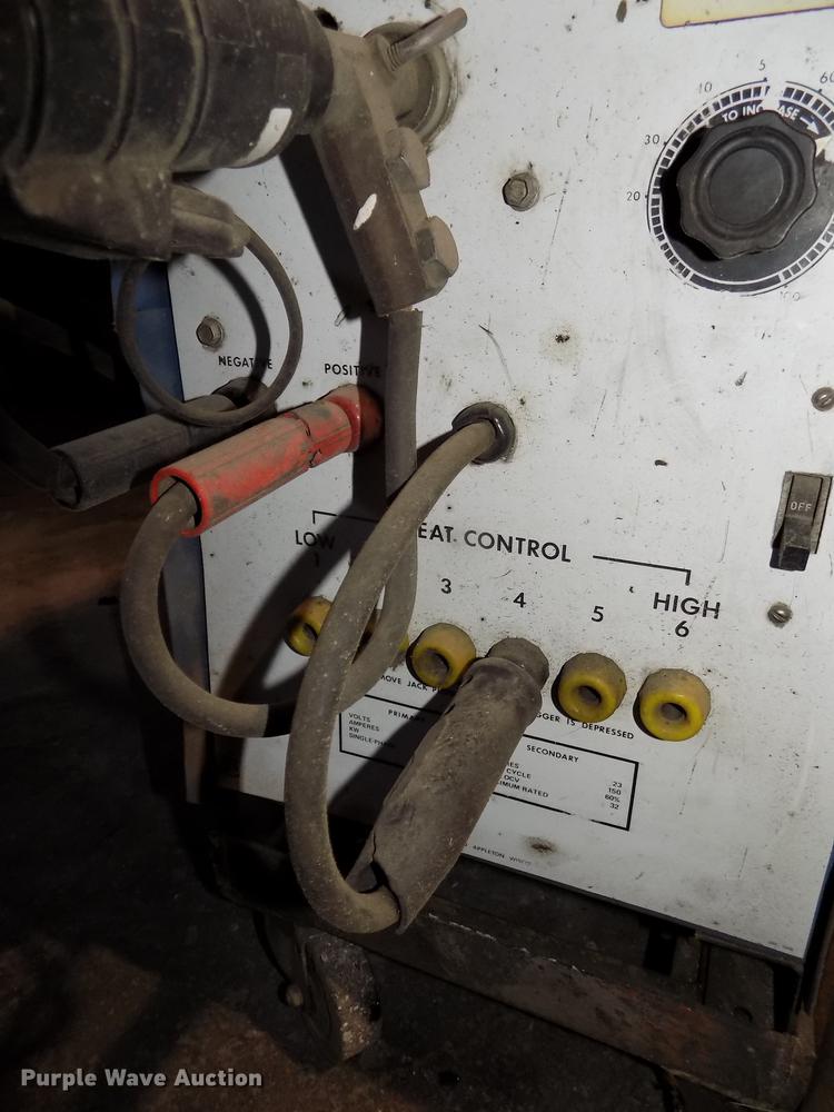 image for item DZ9651 Miller Millermatic 35 wire feed welder
