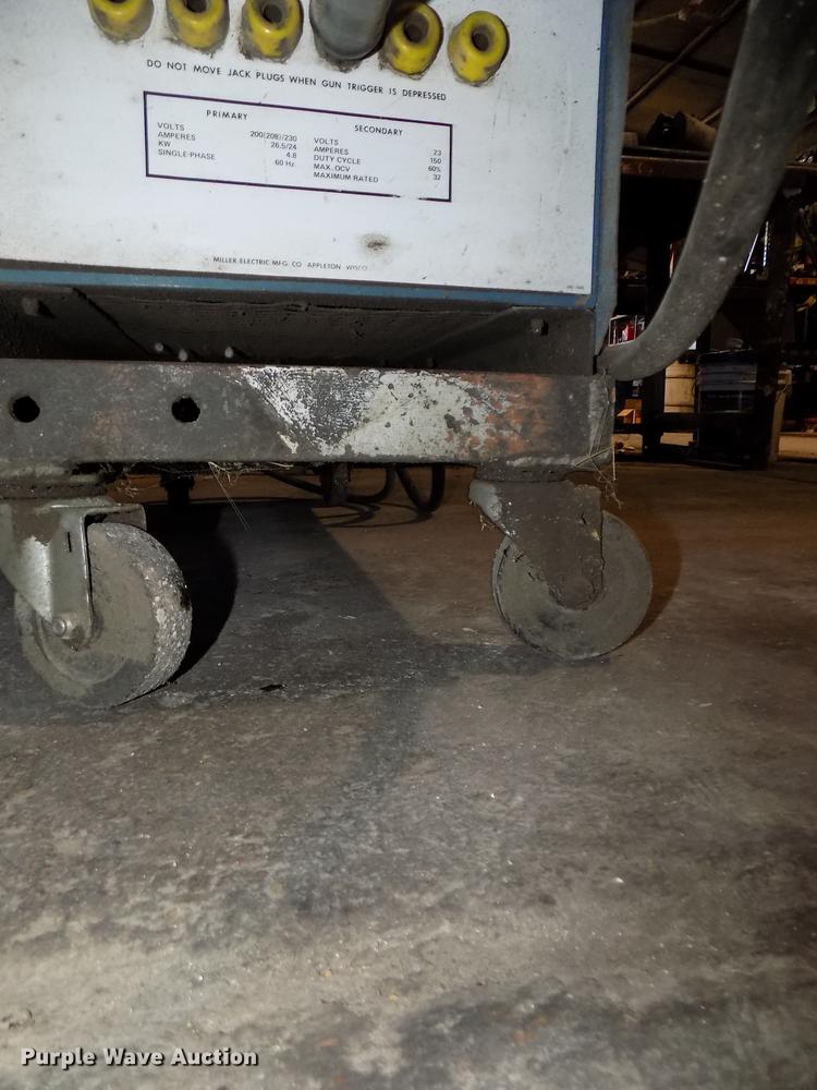 image for item DZ9651 Miller Millermatic 35 wire feed welder