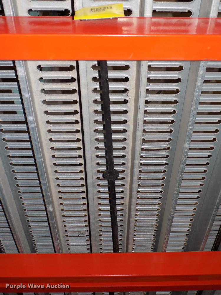 image for item DZ9659 Pallet racking