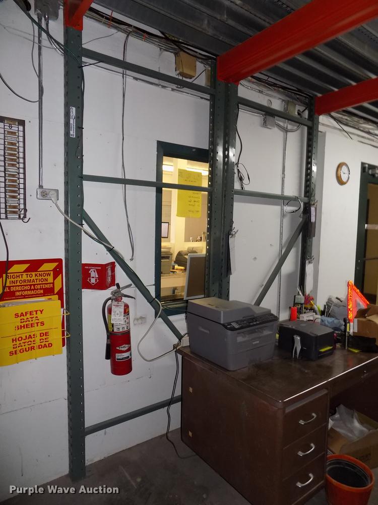 image for item DZ9660 Pallet racking