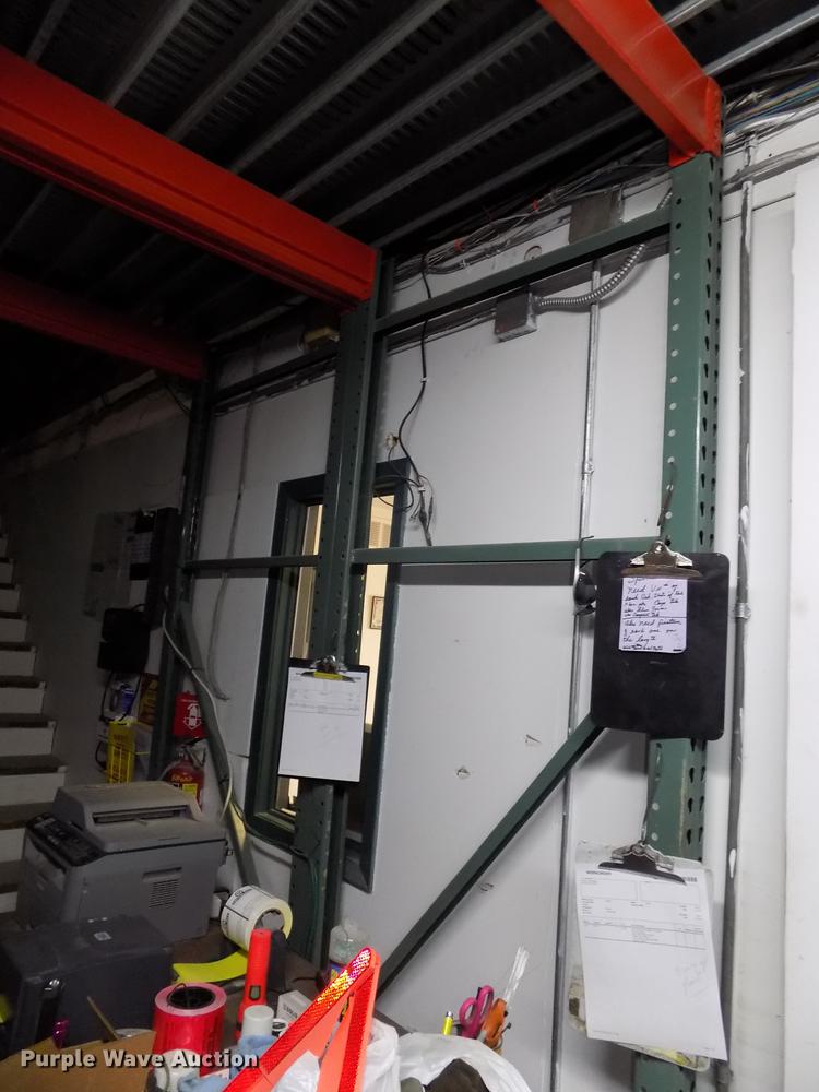 image for item DZ9660 Pallet racking