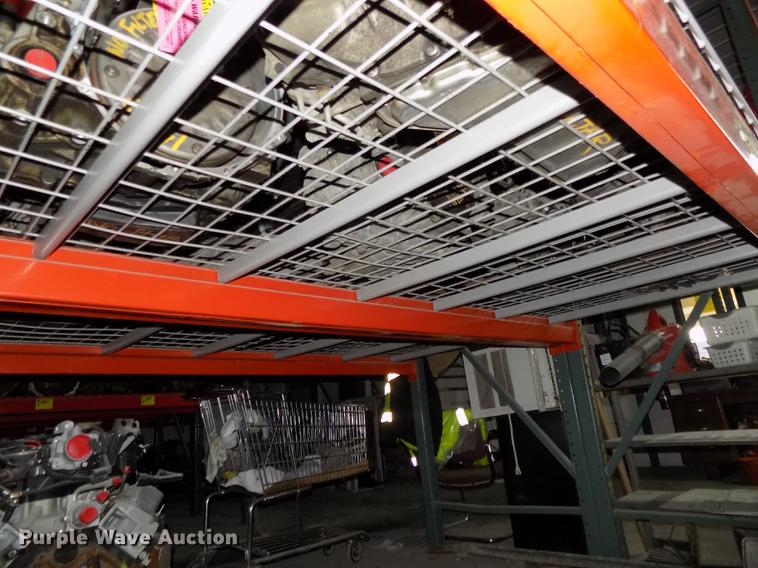 image for item DZ9660 Pallet racking