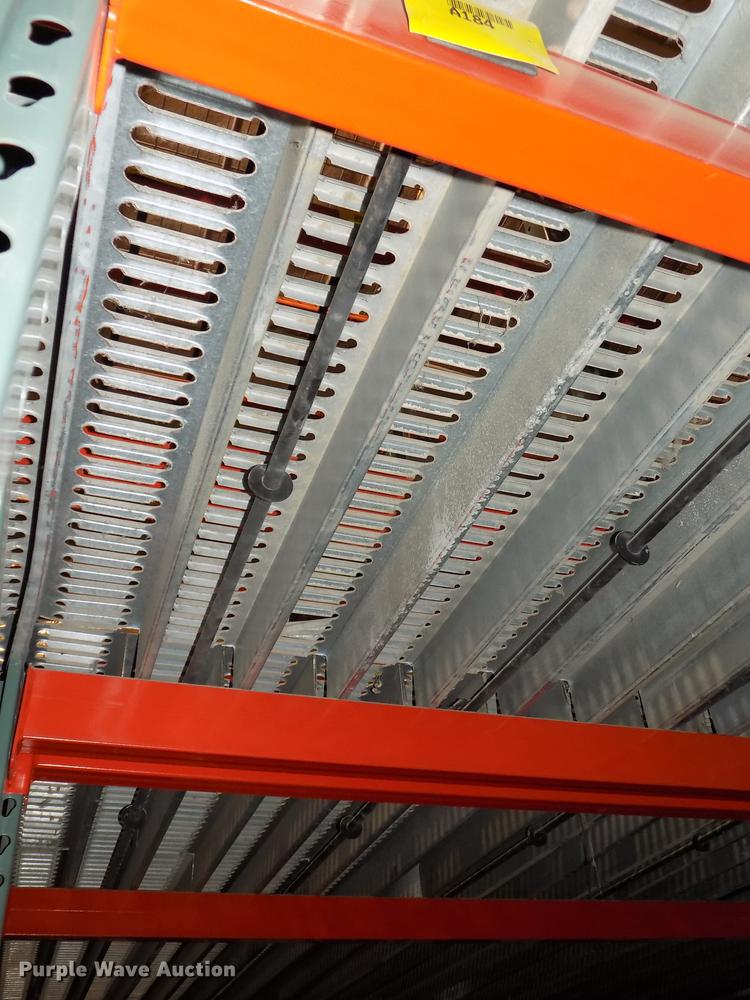 image for item DZ9660 Pallet racking