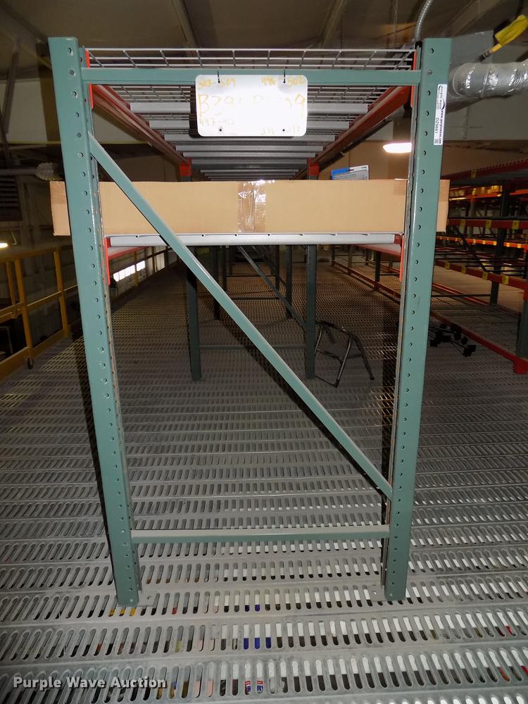 image for item DZ9661 Pallet racking