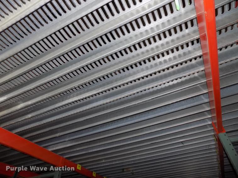 image for item DZ9662 Flooring and guard rail