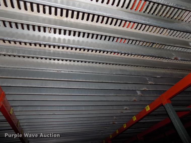 image for item DZ9662 Flooring and guard rail